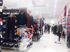 -优衣库(威海威高购物中心店)