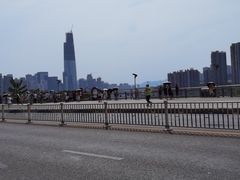 -鹅岭公园瞰胜楼