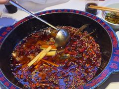 -何师傅美蛙鱼头(汉街店)