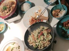 -荷塘秋月·本帮江浙菜(国权路店)