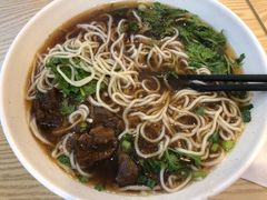 -小马牛肉面·牛骨熬制(南京博物院店)