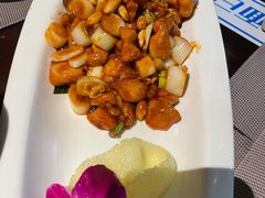精品宫保鸡丁-香融府·烤鸭·家常菜(花乡奥莱店)