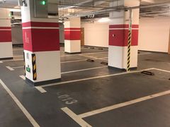 -兴业太古汇·停车场