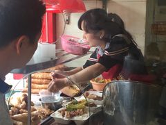 -猪脚洪隆江猪脚饭