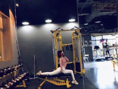 -可逸运动24小时健身