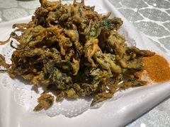 炸花椒芽儿-华盛园卷子王农家菜水库鱼