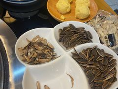 -炖四方东北铁锅炖·烧烤小龙虾(中豪国际店)