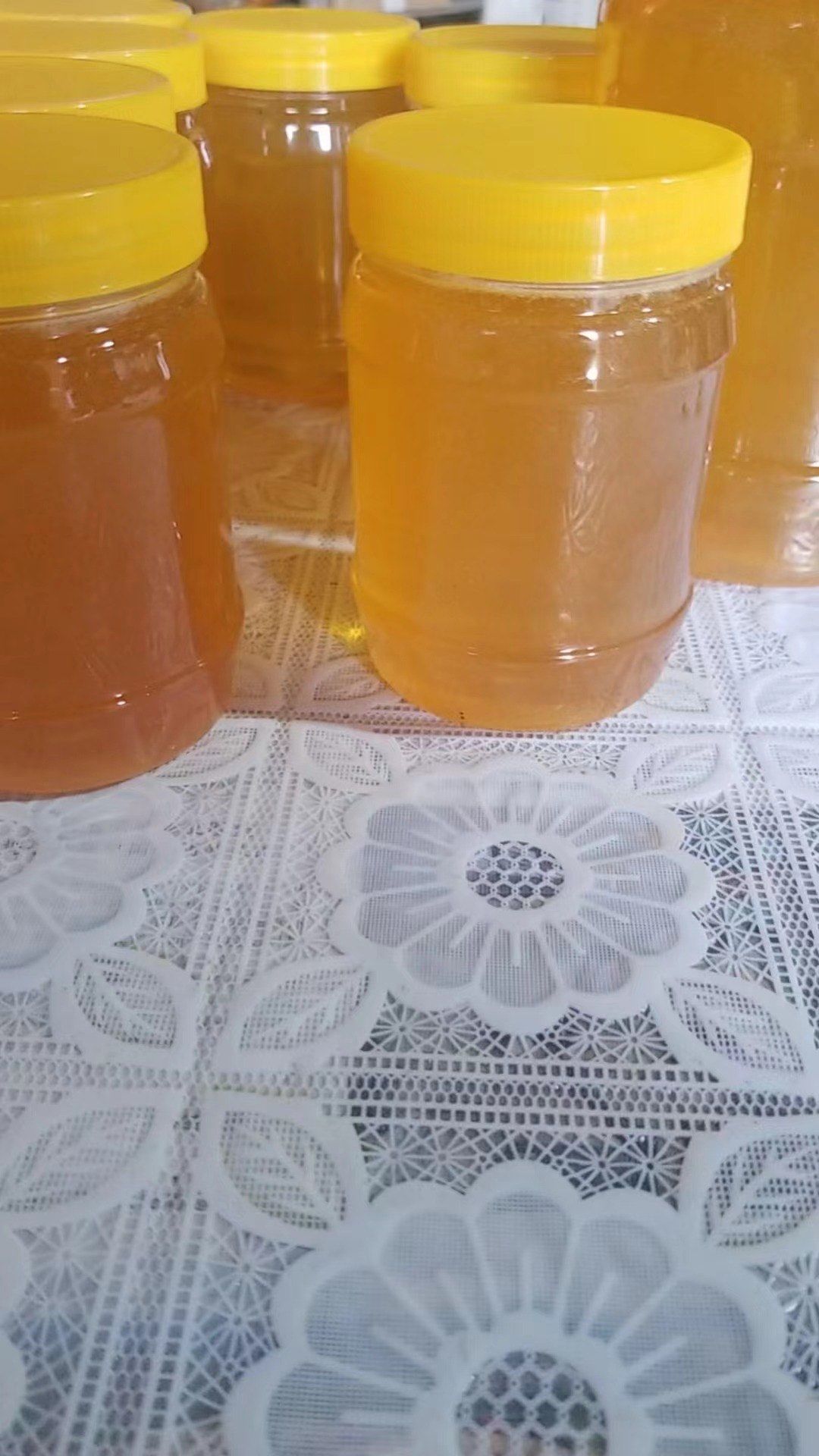 真正纯正的土蜂蜜是啥样(真正纯正的土蜂蜜是啥样的) 真正纯正的土蜂蜜是啥样(真正纯正的土蜂蜜是啥样的)