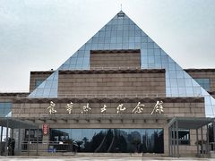-上海市龙华烈士陵园