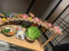 -山川小町·极番烧肉(新地假日广场店)