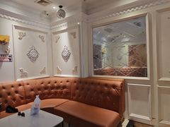 -七十二变量贩KTV(绿地东海岸时代广场店)