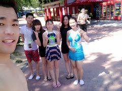 -欢乐水魔方水世界