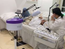 点击看大图 -凡碧诗毛孔清洁收细