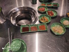 -欧巴炭烤肉오빠숯불구이(南京东路店)