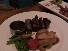 炭烤菲力牛排佐黑胡椒汁-秀·爱尔兰餐吧(上海路店)