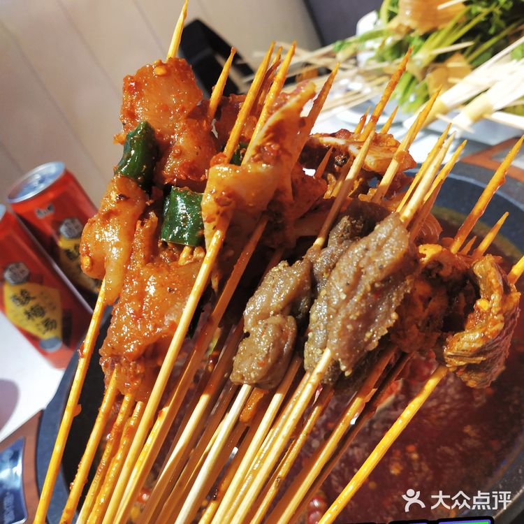 撸串一定要有范儿，要选我就选川范儿