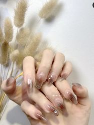 -情同手足美甲美睫