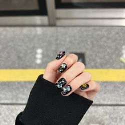 -LILY NAILS美甲美睫