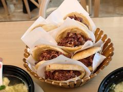 -闫家驴肉老店(华电一校店)
