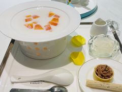 -燕庭·纯燕窝·甜品下午茶(南京西路店)