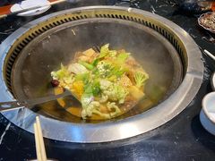 -袁小二大东北铁锅炖(吉祥村总部)