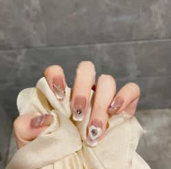 -兔猫ToMoreNails美甲美睫