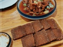 -猫爷的腔调·黔小馆(交大医学住宅区店)