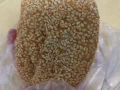 -白玉兰食品甜凤店(合生汇店)