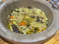 -云南野生菌石锅鱼石锅鸡(大金塔店)