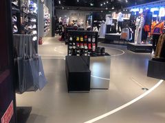 -NIKE品牌体验店(金源新燕莎店)