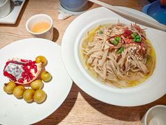 -吴越荣记·苏州菜·松鼠桂鱼(娄门景区店)