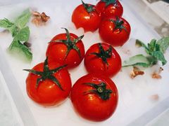 番茄脆菇沙拉-小大董·烤鸭(五棵松店)