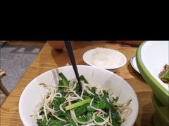 -费大厨辣椒炒肉(万家丽一店)