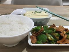 -老乡鸡(融科天地店)