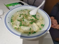 荠菜猪油渣大馄饨-君东记本帮面馆(天钥桥路店)