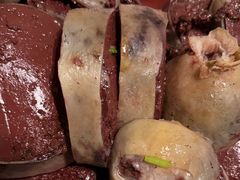 -华龙特色大骨鸡农家菜馆