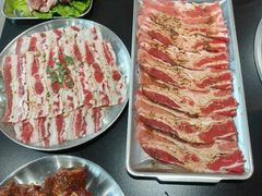 -安小胖韩国烤肉(财富广场画苑小区店)