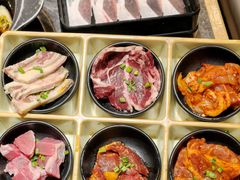 -匠牛亭·锅物烧肉放题自助(昆百大·泰业城店)