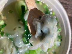 -盒马鲜生(莱蒙都会店)