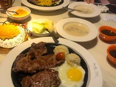 -豪客来牛排(中央花苑店)