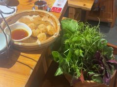 -老凯俚酸汤鱼(鸿通城店)