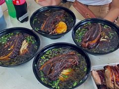-小龙大肉面馆