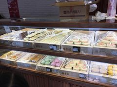 面包甜点陈列柜-稻香村(文殊院旗舰店)