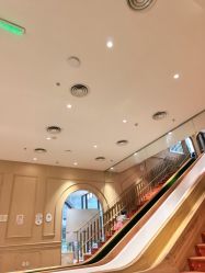 -奈尔宝·儿童乐园·亲子餐厅(前滩店)