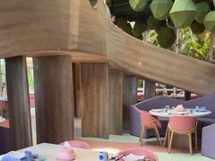 -水桶王国主题餐厅·聚会·生日派对·亲子活动·家庭套餐(亚龙湾希尔顿店)