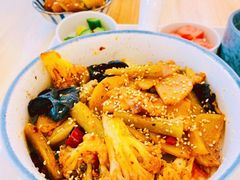 山城麻辣素香锅-轻蔬不用等·素食(江苏路店)