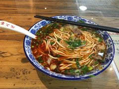 -陇上全荟兰州传统牛肉面(延吉路店)