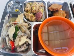 豆芽咸肉油豆腐-复旦大学江湾校区食堂