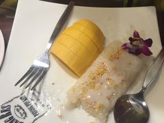 -Dang restaurant (patong phuket)