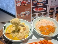 -裕兴记•蟹黄面馆(人民广场店)